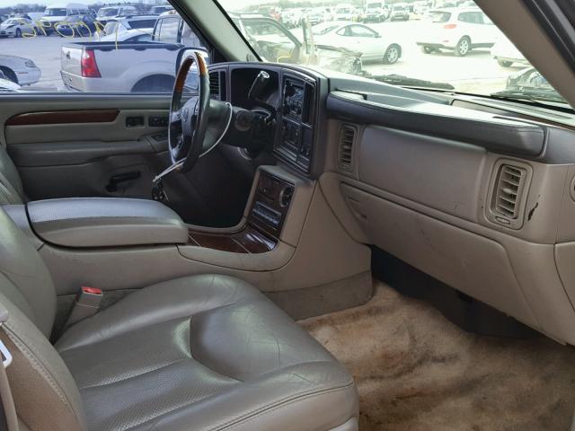 1GYEK63N63R223857 - 2003 CADILLAC ESCALADE L MAROON photo 5