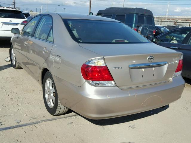 4T1BE32K76U124970 - 2006 TOYOTA CAMRY LE GOLD photo 3