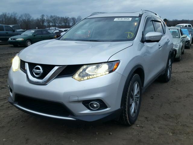 5N1AT2MV9FC846448 - 2015 NISSAN ROGUE S SILVER photo 2