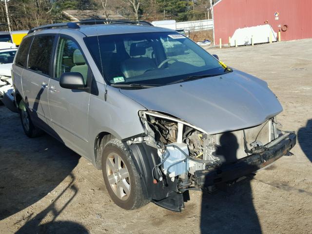 5TDZA23C44S023564 - 2004 TOYOTA SIENNA CE SILVER photo 1