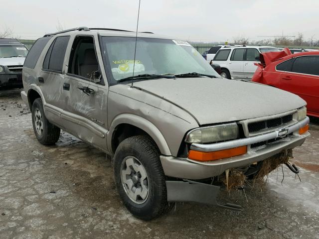 1GNDT13X54K130252 - 2004 CHEVROLET BLAZER SILVER photo 1