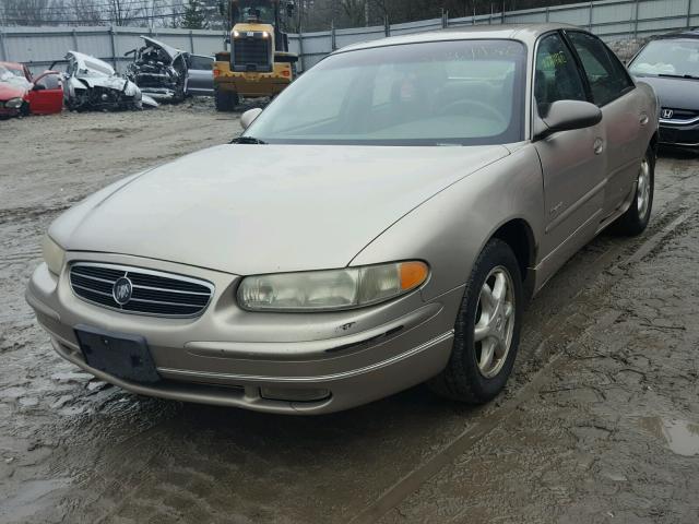 2G4WB52K7Y1203303 - 2000 BUICK REGAL LS BEIGE photo 2