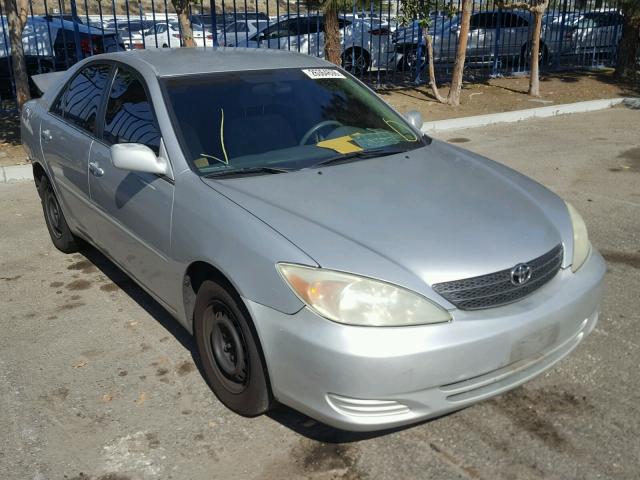 4T1BE32KX4U855194 - 2004 TOYOTA CAMRY LE SILVER photo 1