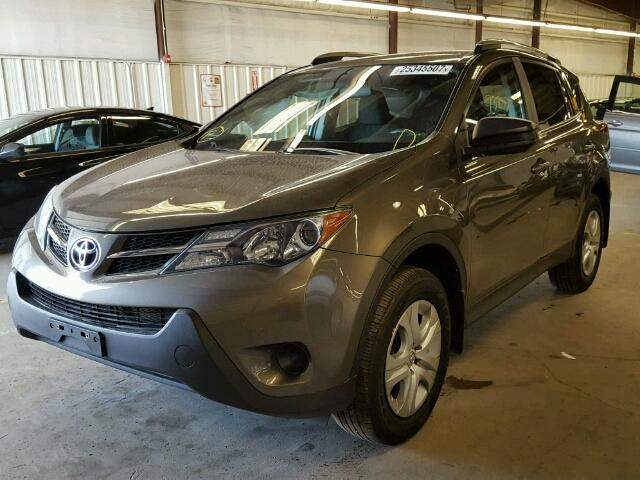 2T3BFREV9FW256318 - 2015 TOYOTA RAV4 LE GRAY photo 2