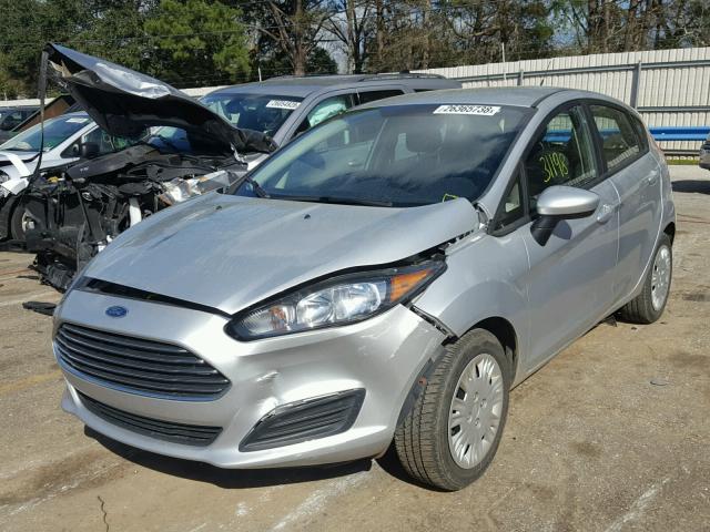 3FADP4TJ4GM167919 - 2016 FORD FIESTA S SILVER photo 2