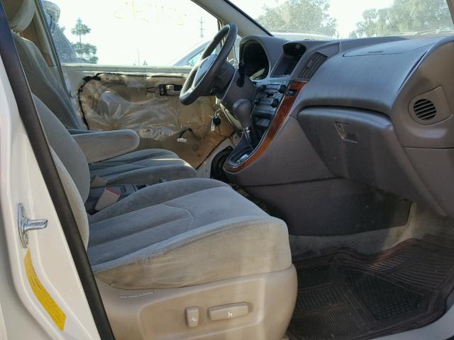 JT6GF10U8X0039040 - 1999 LEXUS RX 300 WHITE photo 5