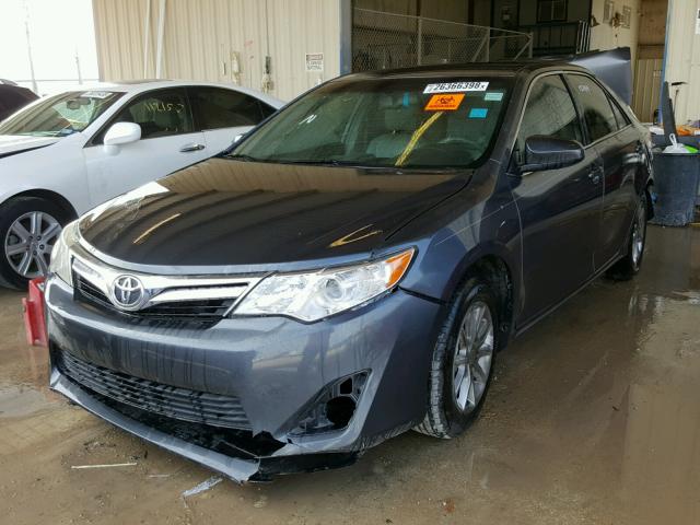 4T4BF1FK0CR165731 - 2012 TOYOTA CAMRY BASE GRAY photo 2