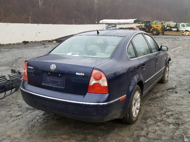 WVWPD63B32P226756 - 2002 VOLKSWAGEN PASSAT GLS BLUE photo 4
