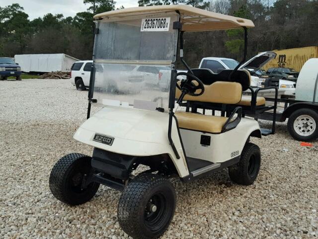 3025847 - 2017 EZGO GOLF CART WHITE photo 2