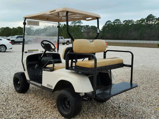 3025847 - 2017 EZGO GOLF CART WHITE photo 3