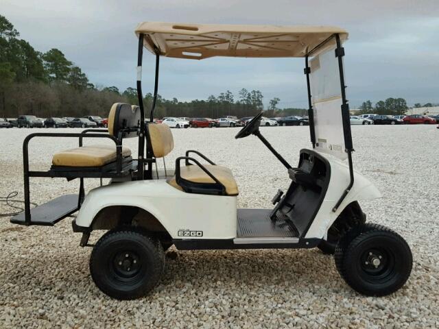 3025847 - 2017 EZGO GOLF CART WHITE photo 9