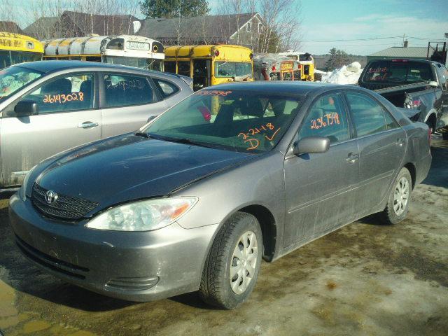 4T1BE32K84U788613 - 2004 TOYOTA CAMRY LE GRAY photo 2