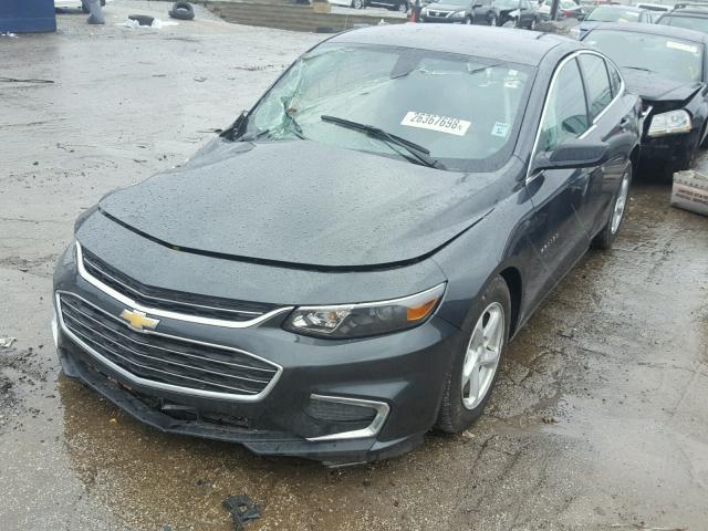 1G1ZB5ST7HF148007 - 2017 CHEVROLET MALIBU LS 灰色 照片 2