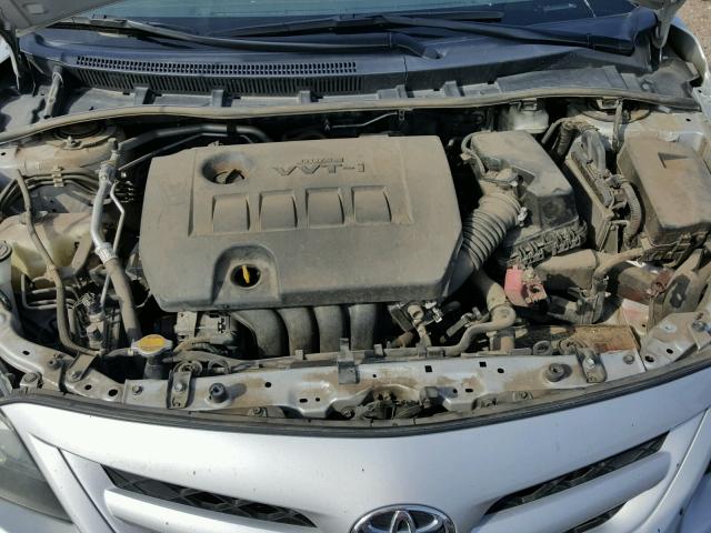 5YFBU4EE7DP188486 - 2013 TOYOTA COROLLA BA SILVER photo 7