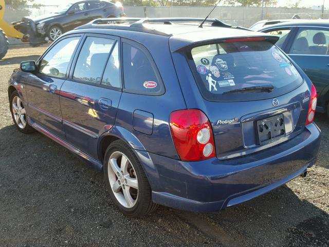 JM1BJ245321616280 - 2002 MAZDA PROTEGE PR BLUE photo 3