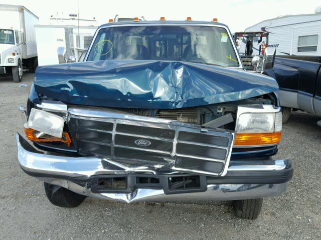 1FTJW35F9VEA95136 - 1997 FORD F350 GREEN photo 9