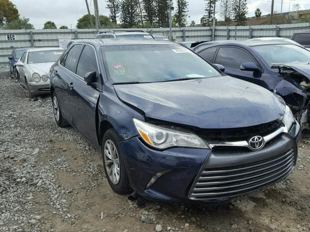 4T1BF1FK2FU925463 - 2015 TOYOTA CAMRY LE BLUE photo 1