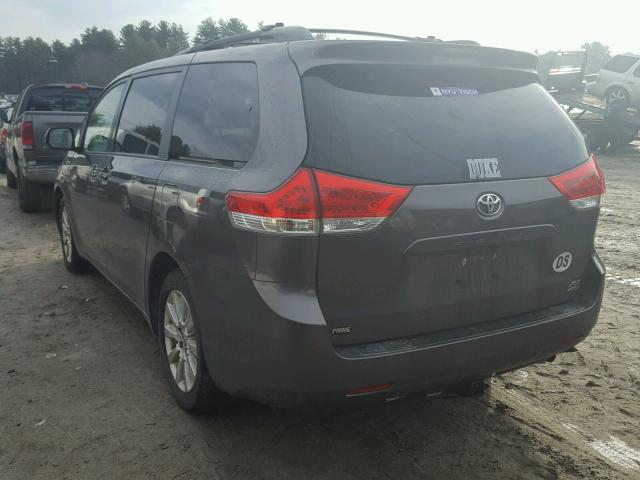 5TDDK3DC3CS036767 - 2012 TOYOTA SIENNA XLE GRAY photo 3