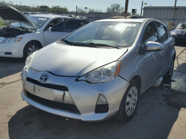 JTDKDTB30D1532290 - 2013 TOYOTA PRIUS C SILVER photo 2