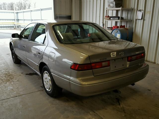 4T1BG22K3WU284347 - 1998 TOYOTA CAMRY CE BEIGE photo 3