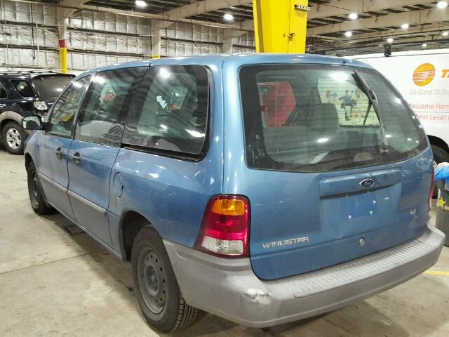 2FMZA50482BB20226 - 2002 FORD WINDSTAR L BLUE photo 3