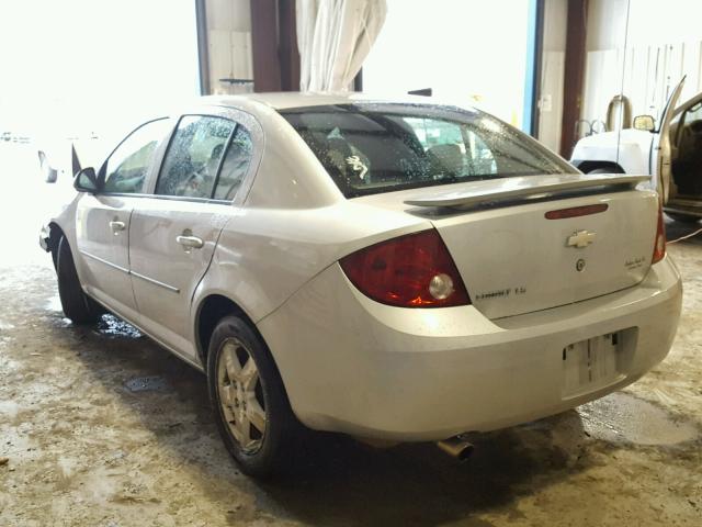 1G1AL52F557634700 - 2005 CHEVROLET COBALT LS SILVER photo 3