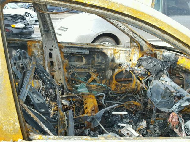 4T1BE32KX6U697653 - 2006 TOYOTA CAMRY LE BURN photo 5