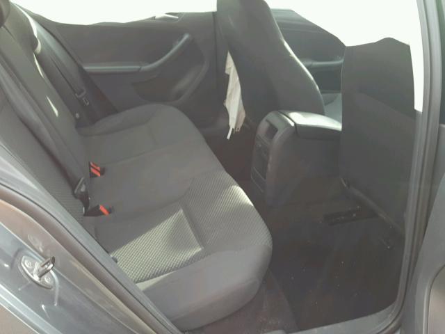 3VW2K7AJ1DM444460 - 2013 VOLKSWAGEN JETTA BASE 灰色 照片 6