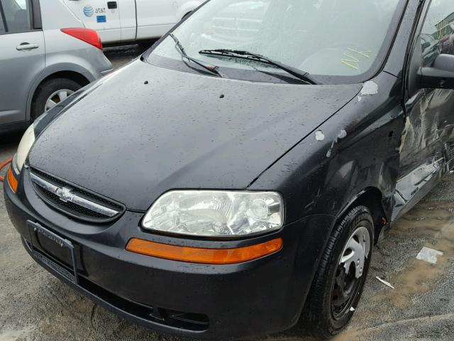 KL1TJ62604B201316 - 2004 CHEVROLET AVEO LS 黑色 照片 10