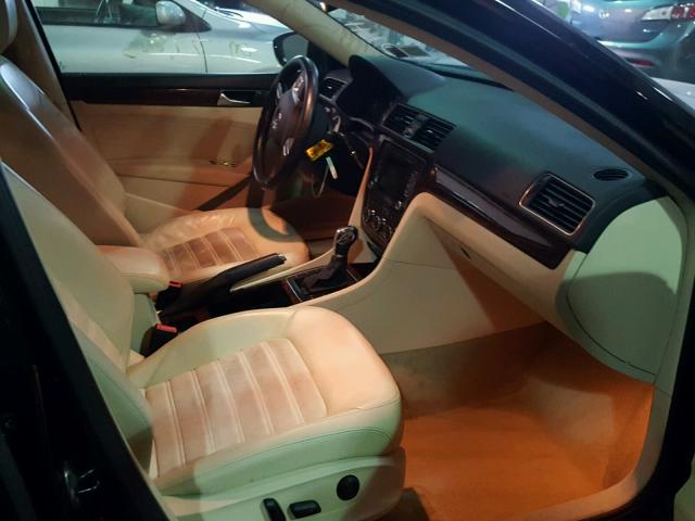 1VWCP7A38CC026453 - 2012 VOLKSWAGEN PASSAT SEL BLACK photo 5