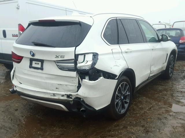 5UXKR0C5XH0V66781 - 2017 BMW X5 XDRIVE3 WHITE photo 4