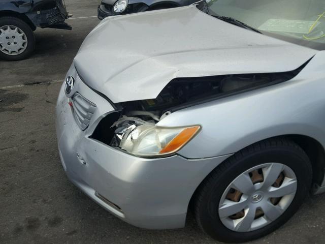 4T1BE46K77U002319 - 2007 TOYOTA CAMRY NEW SILVER photo 9