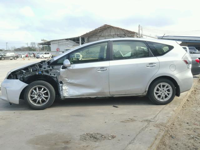 JTDZN3EU7C3133458 - 2012 TOYOTA PRIUS V SILVER photo 9