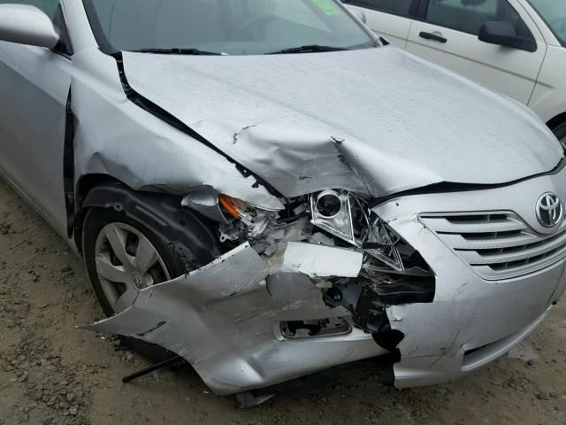 4T1BE46K39U414613 - 2009 TOYOTA CAMRY BASE SILVER photo 9