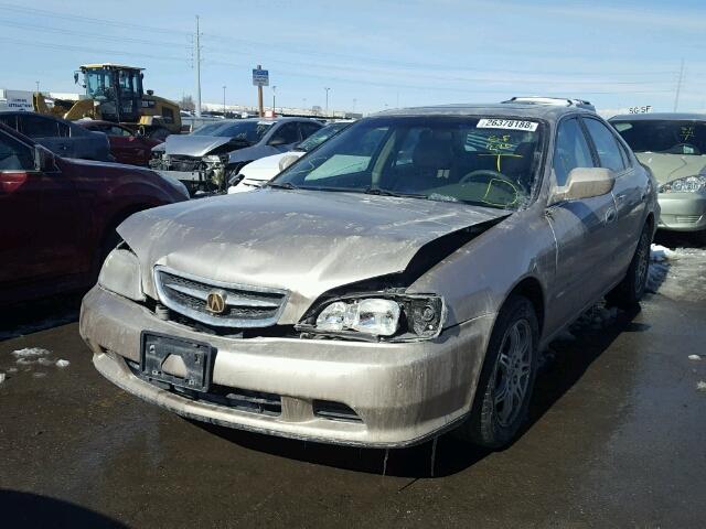 19UUA5665YA057616 - 2000 ACURA 3.2TL GOLD photo 2