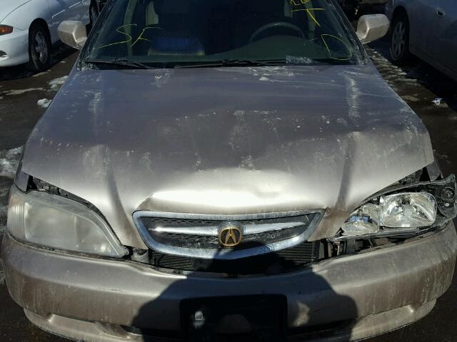 19UUA5665YA057616 - 2000 ACURA 3.2TL GOLD photo 7