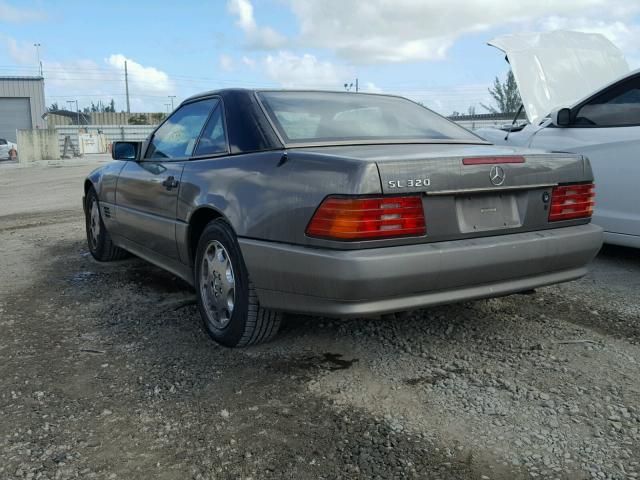 WDBFA63E3RF092523 - 1994 MERCEDES-BENZ SL 320 GRAY photo 3