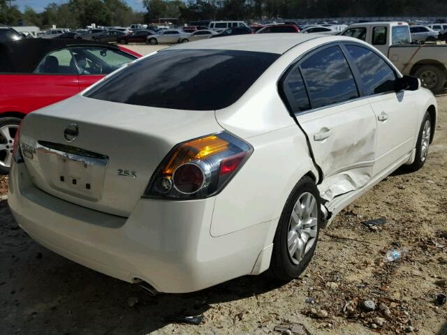 1N4AL2AP8AC151872 - 2010 NISSAN ALTIMA BAS WHITE photo 4