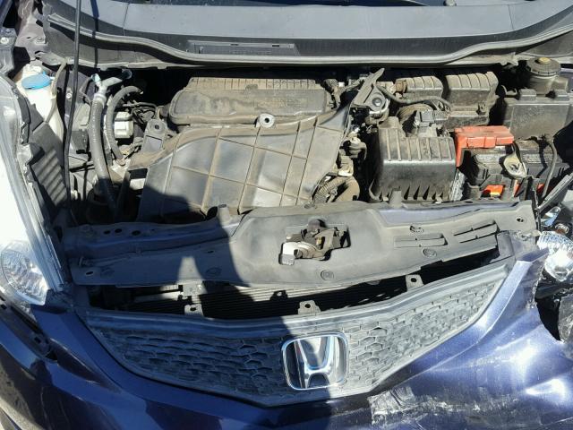 JHMGE88449S028213 - 2009 HONDA FIT SPORT BLUE photo 7