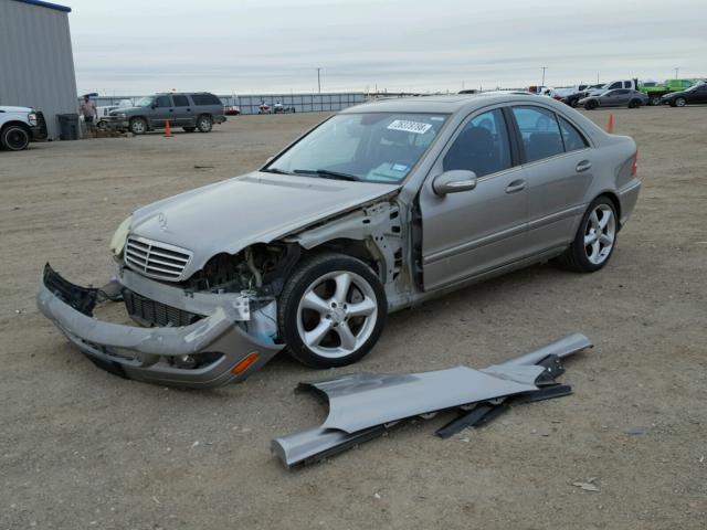 WDBRF40J95F663401 - 2005 MERCEDES-BENZ C 230K SPO SILVER photo 2