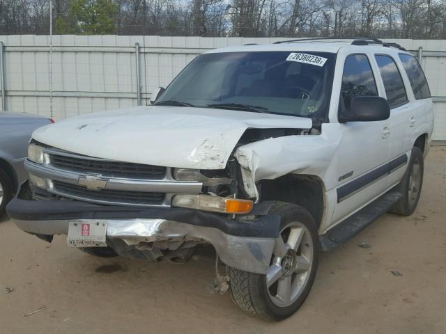 1GNEC13Z52J165219 - 2002 CHEVROLET TAHOE C150 WHITE photo 2