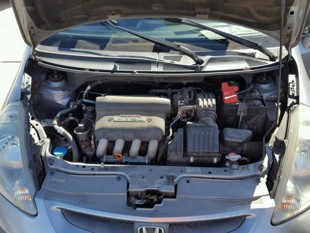 JHMGD386X8S053431 - 2008 HONDA FIT SPORT SILVER photo 7