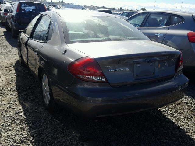 1FAFP53U85A113915 - 2005 FORD TAURUS SE GRAY photo 3