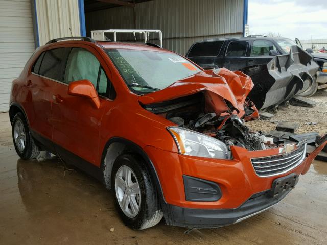 KL7CJLSB6FB263825 - 2015 CHEVROLET TRAX 1LT ORANGE photo 1