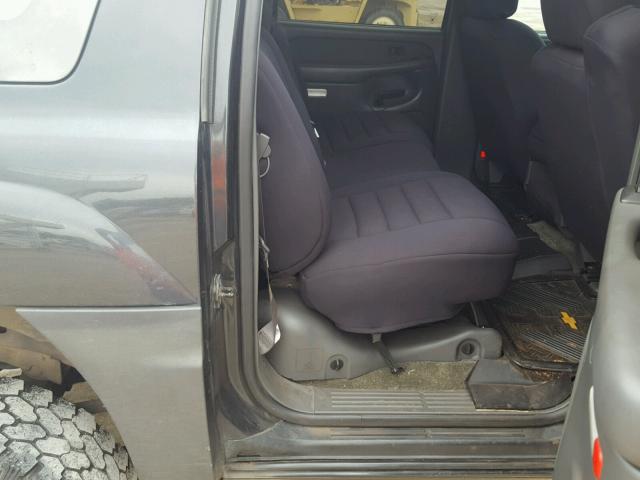 3GNEK13T13G153540 - 2003 CHEVROLET AVALANCHE GRAY photo 6