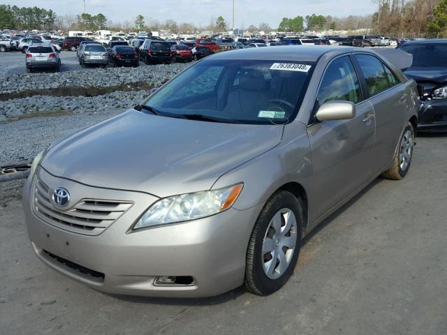 4T1BK46K07U515369 - 2007 TOYOTA CAMRY NEW GOLD photo 2