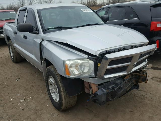 1D3HW48N06S708018 - 2006 DODGE DAKOTA QUA SILVER photo 1