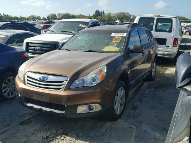 4S4BRBGC9B3442900 - 2011 SUBARU OUTBACK 2. BROWN photo 2