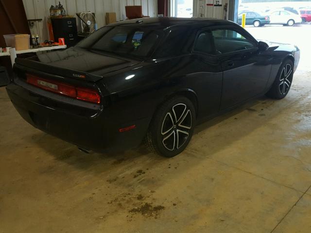 2B3LJ74WX9H608796 - 2009 DODGE CHALLENGER BLACK photo 4