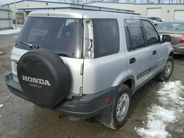 JHLRD1849WC094625 - 1998 HONDA CR-V LX GRAY photo 4